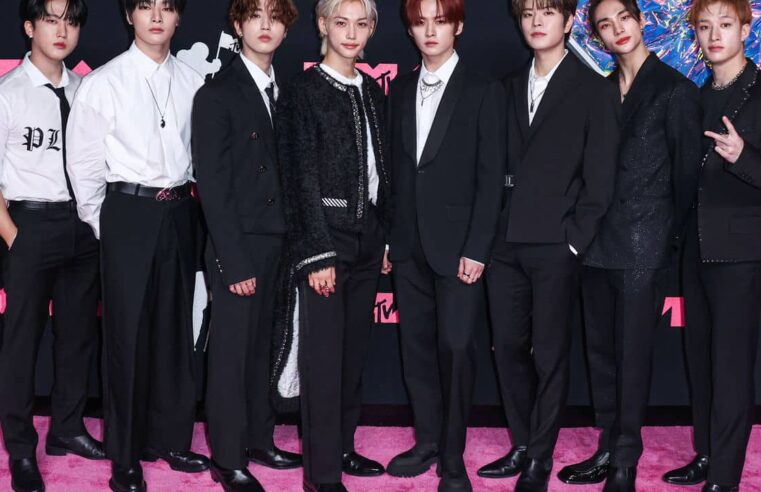 Stray Kids iguala BTS em certificações nos EUA e pode mudar o futuro do K-pop