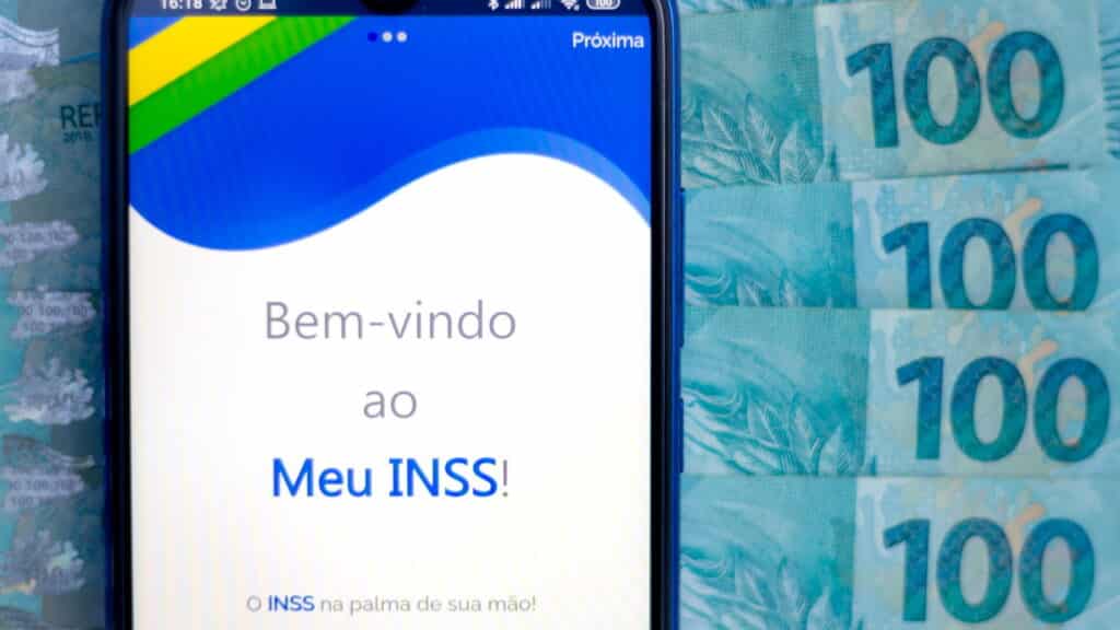 INSS emite comunicado geral para todos os aposentados que continuam trabalhando!