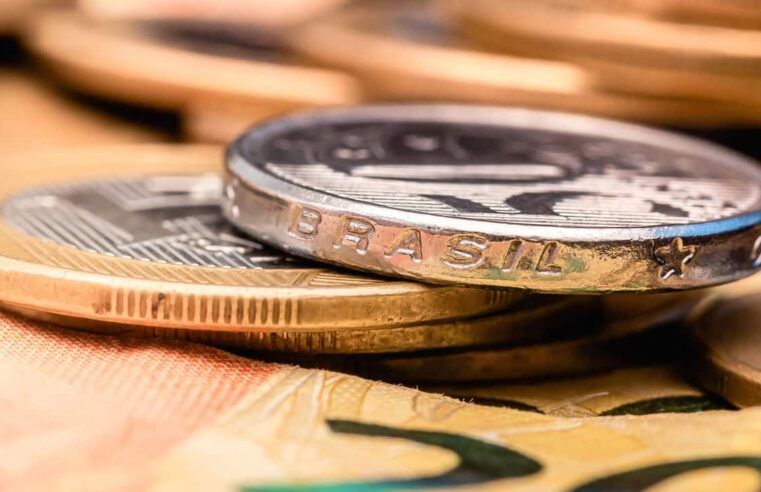 Prêmio de R$ 100 mil pode ser seu ao colocar CPF na notinha