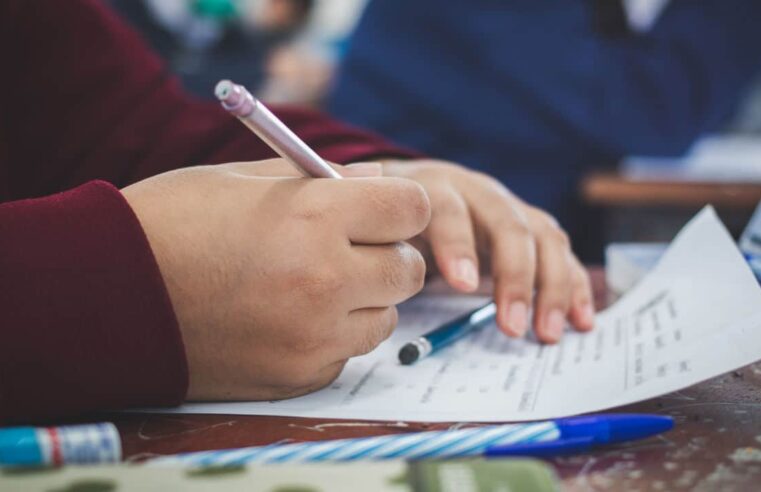 MEC têm novo aviso sobre valores do programa Pé-de-Meia