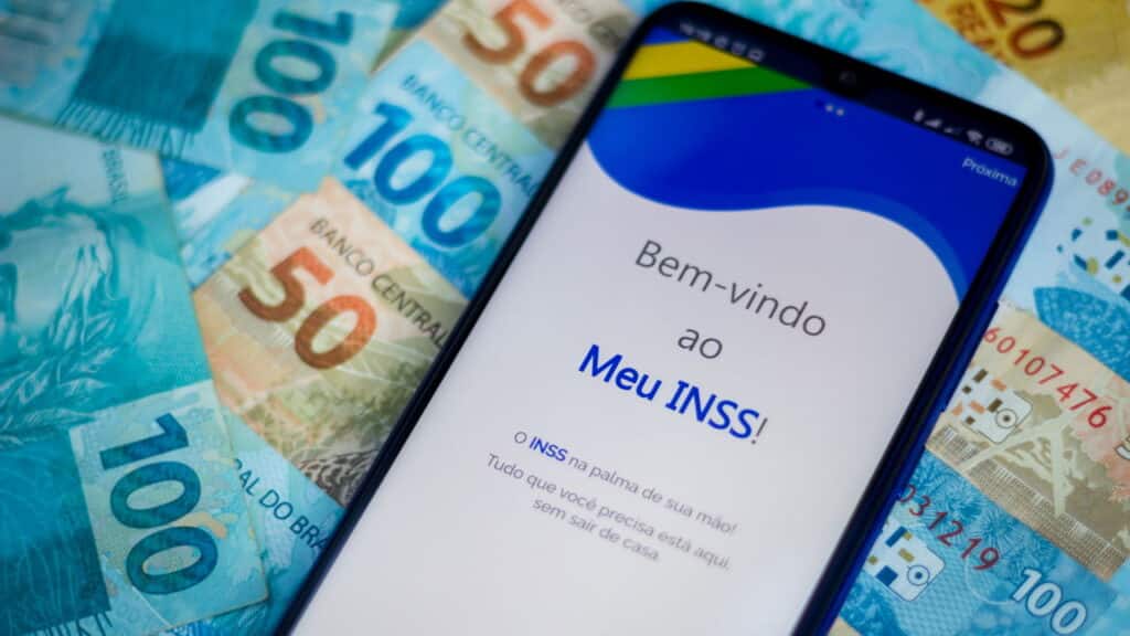 O benefício mais acessado do INSS pode ser solicitado sem sair de casa